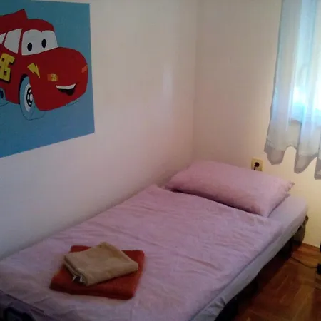 Apartment Kristina *